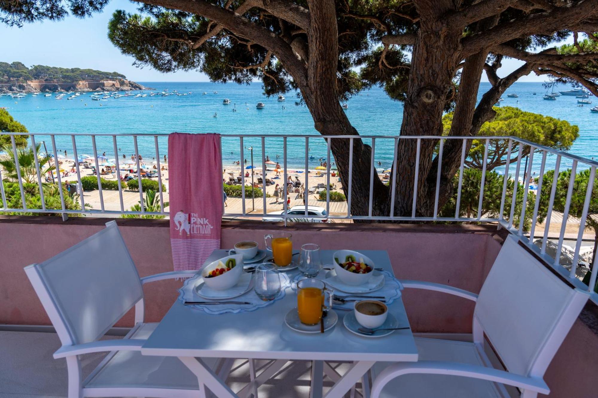 The Pink Elephant Hotel S'Agaro Exterior photo